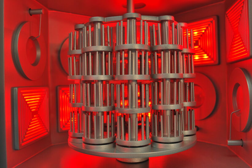 Industrielles Designmodell mit integrierter Lichtsimulation.