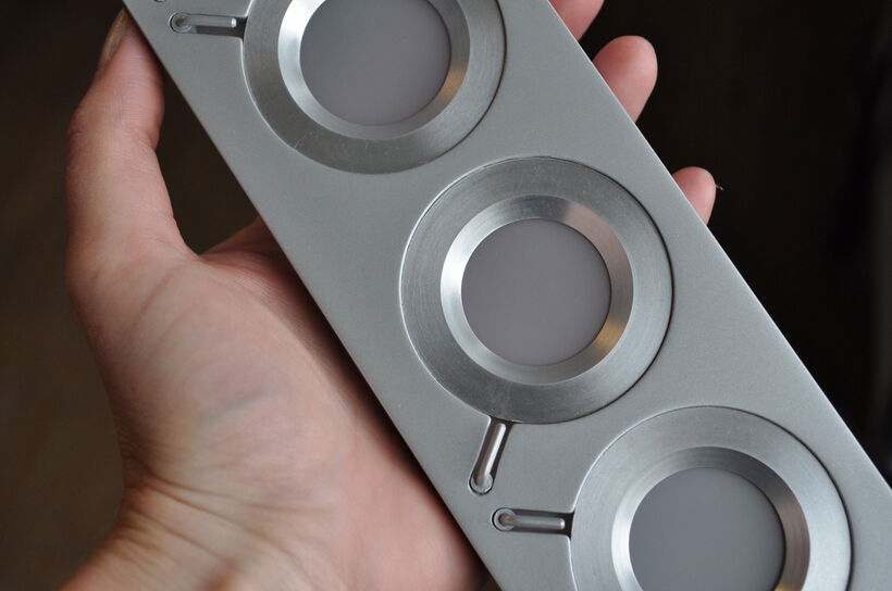CNC-gefertigtes Präzisionsbauteil eines industriellen Designmodells.