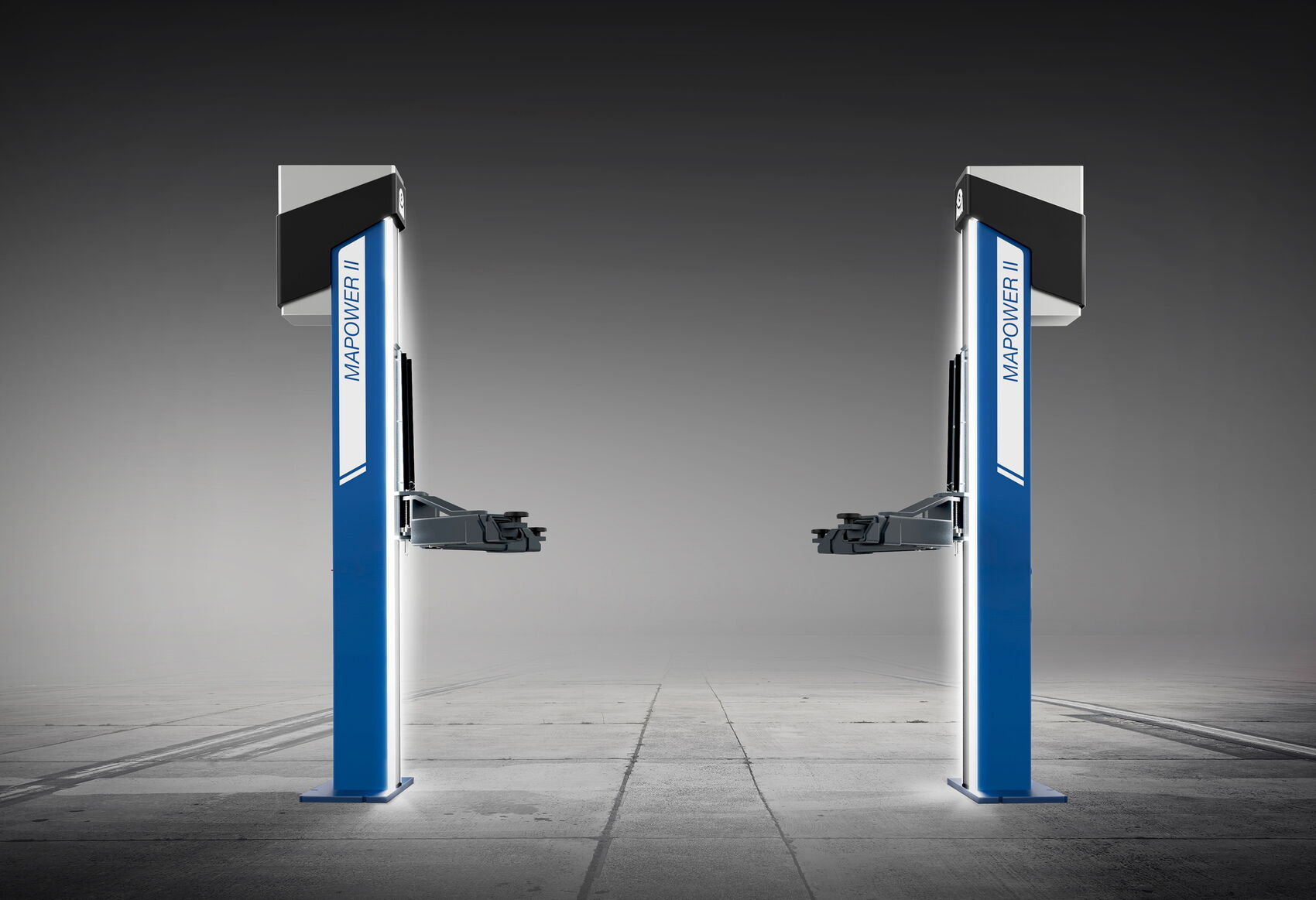 MAHA MAPOWER II Zwei-Säulen-Hebebühne mit integrierter LED-Arbeitsbeleuchtung in den Hubsäulen für eine optimale Ausleuchtung des Arbeitsbereichs.