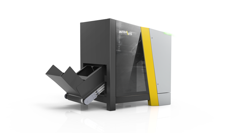 Designkonzept der PreMon Prüfanlage von Intravis mit markanter Gehäusegestaltung und kompaktem Maschinenbau Design für die optische Qualitätskontrolle.