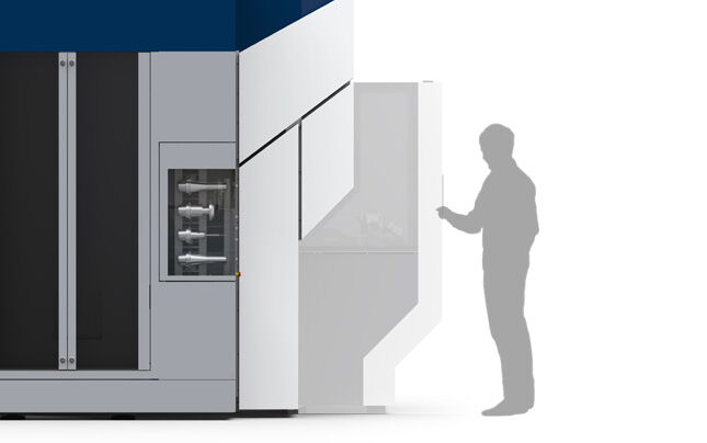 Ergonomisch entwickeltes Schwenk-Schiebesystem der Beladetür der LiCON LiFLEX II 444 für einen komfortablen Zugang zur Bearbeitungskammer und eine produktive Maschinenbedienung.