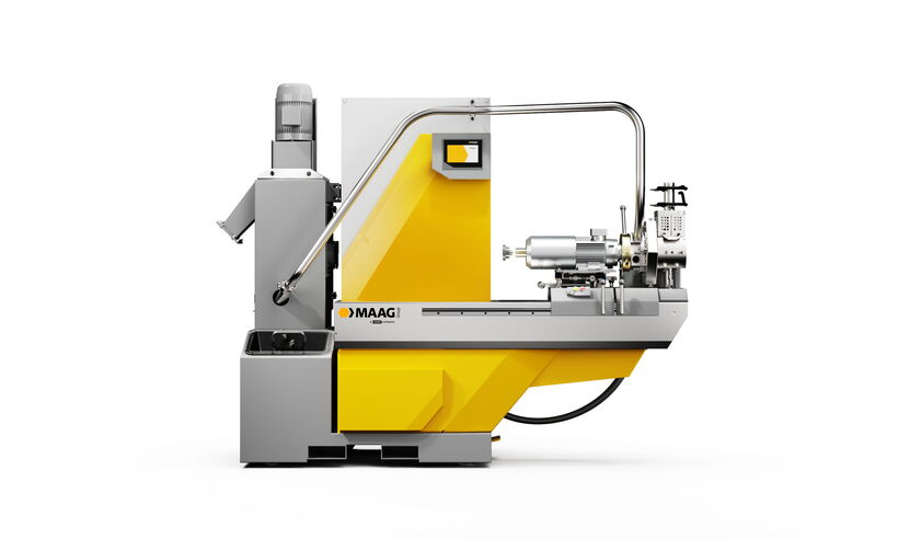 Side view of the MAAG Pearlo CS 50 underwater pelletizing laboratory system featuring a compact machine design, swiveling touchscreen and optimized access for operation and maintenance.